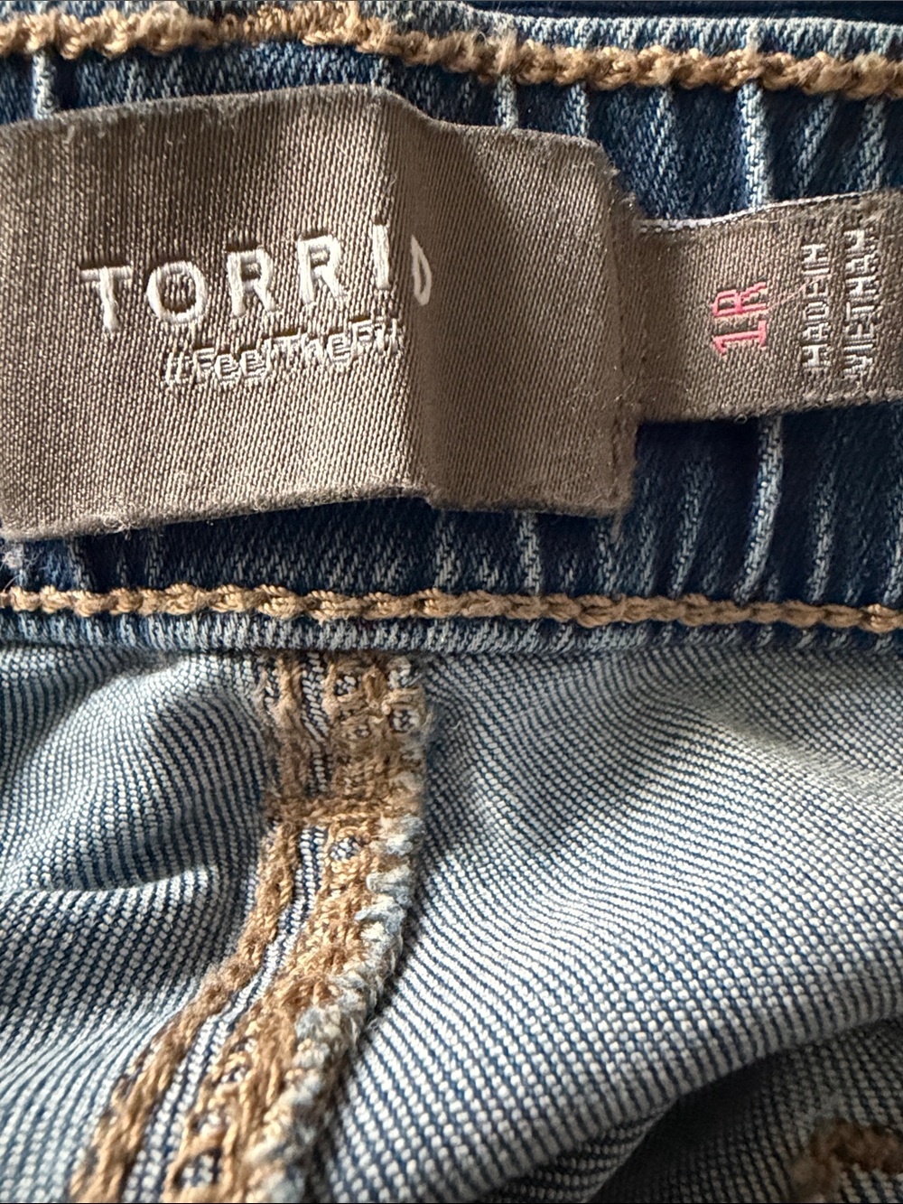 torrid Light Blue Cropped Denim Jogger Jeans - Picture 7 of 8